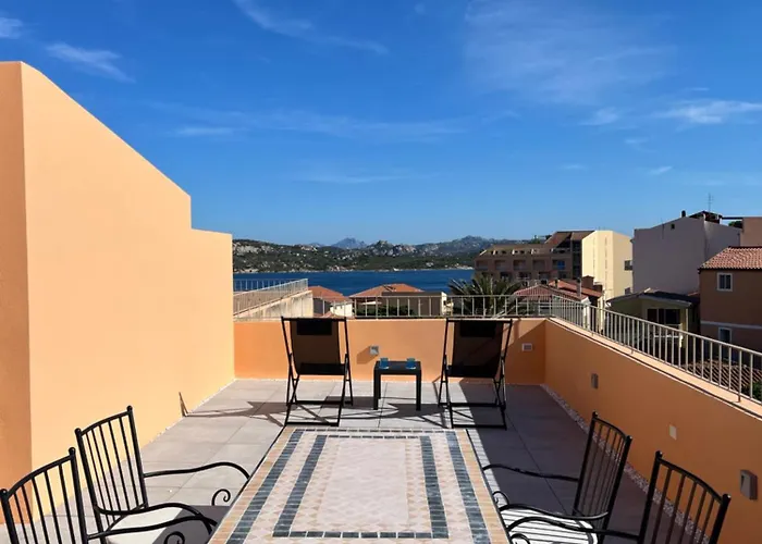 La Terrasse - L'orso, Terazzo Vista Mare アパート
